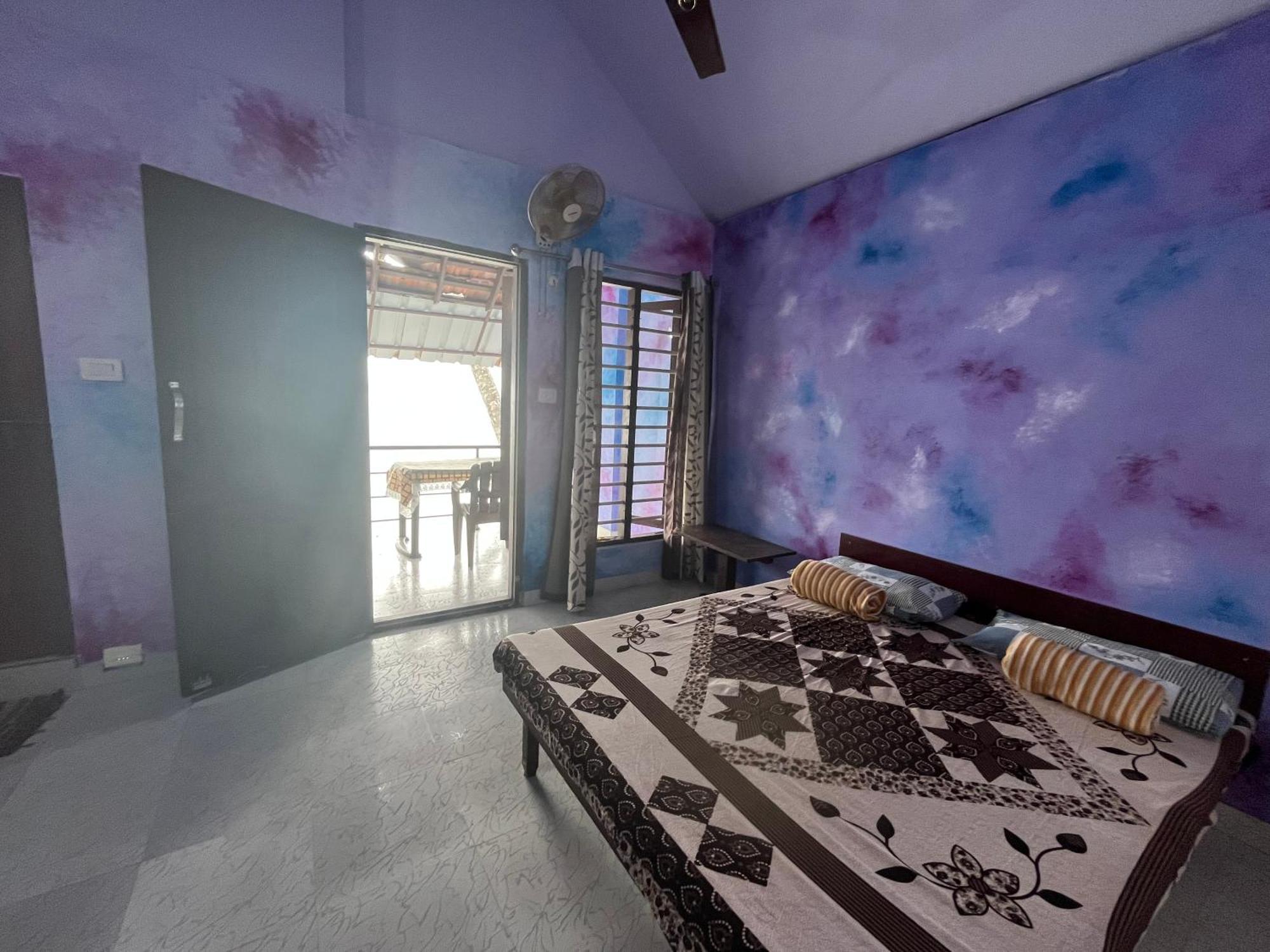 Santa Maria Hostel Munroe Island Mundrothuruth Екстериор снимка