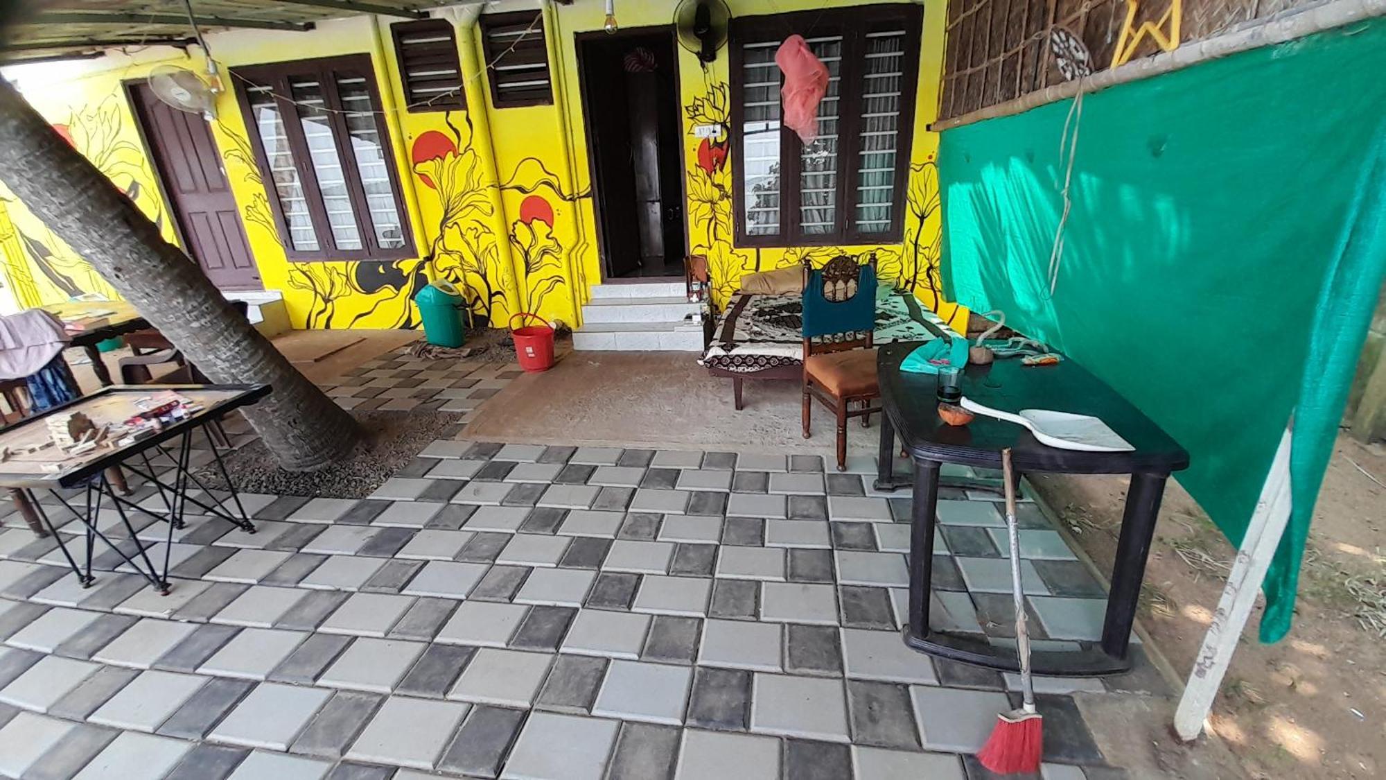 Santa Maria Hostel Munroe Island Mundrothuruth Екстериор снимка